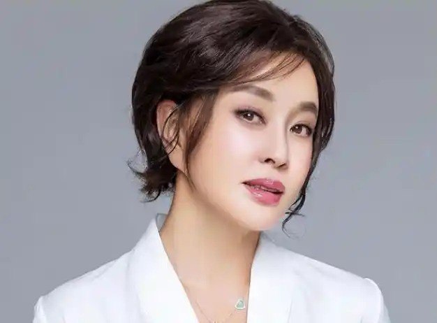 女王刘晓庆书籍合集 女生必看大女主 精整合集插图 女王刘晓庆书籍合集 女生必看大女主 精整合集